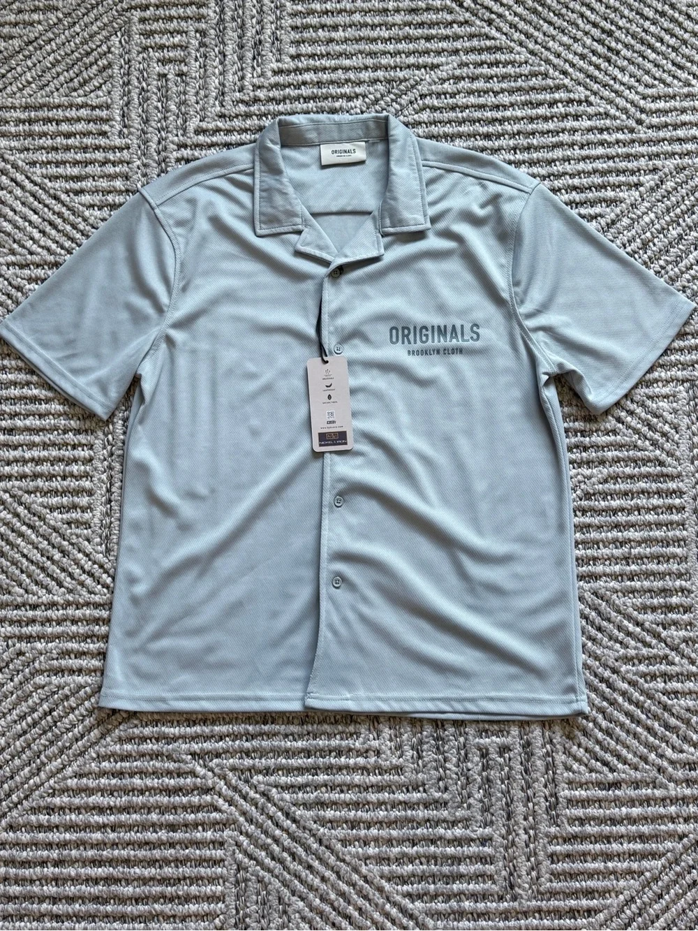 Brooklyn Cloth Men's Light Gray Casual Button-Down Shirt